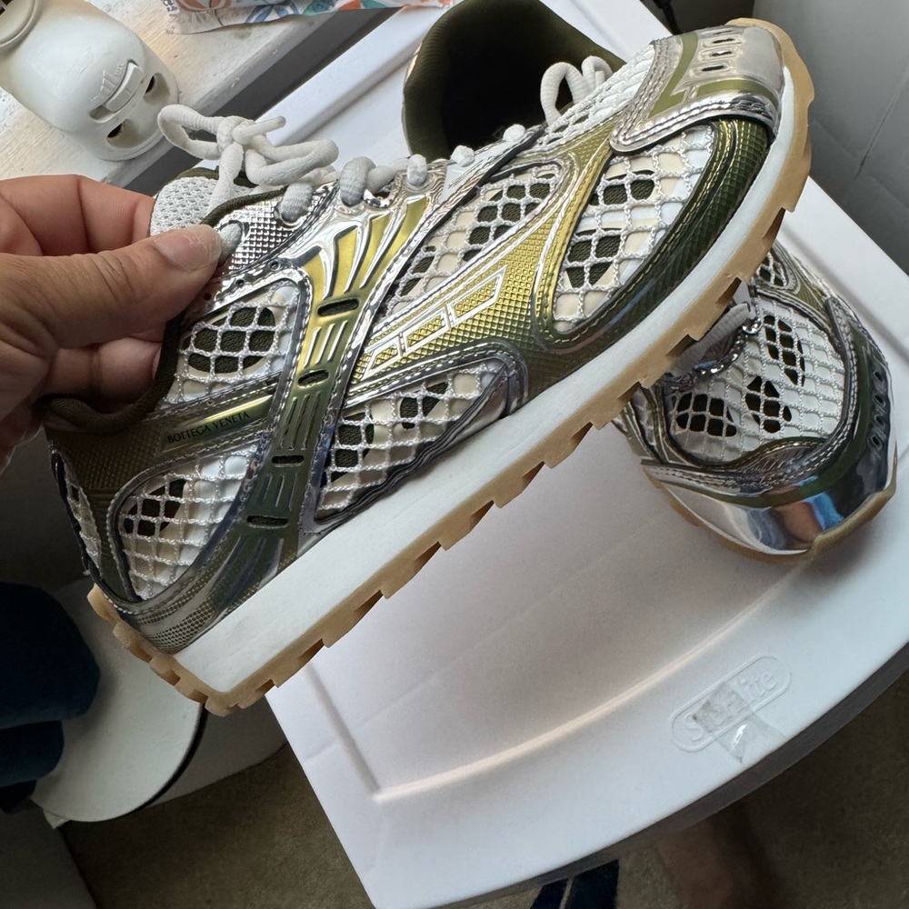 Bottage Orbit Sneaker